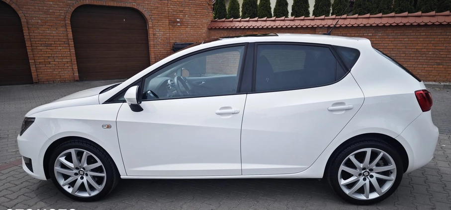 Seat Ibiza cena 42200 przebieg: 103800, rok produkcji 2017 z Radom małe 466